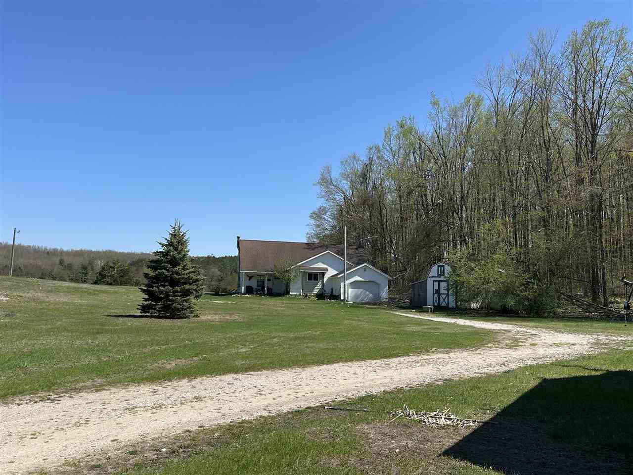 11323 Wildwood Rd  Alanson MI 49706 photo