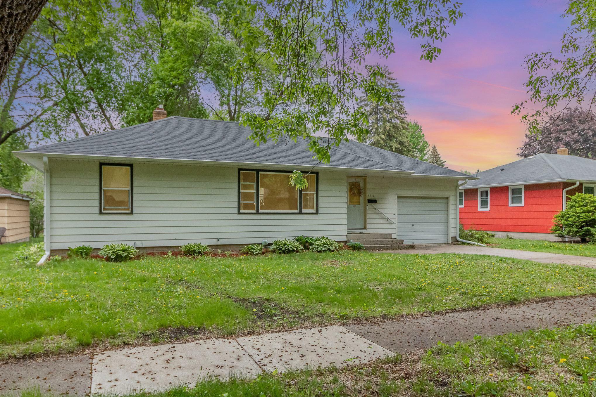 1610 Knight Avenue N  Glencoe MN 55336 photo