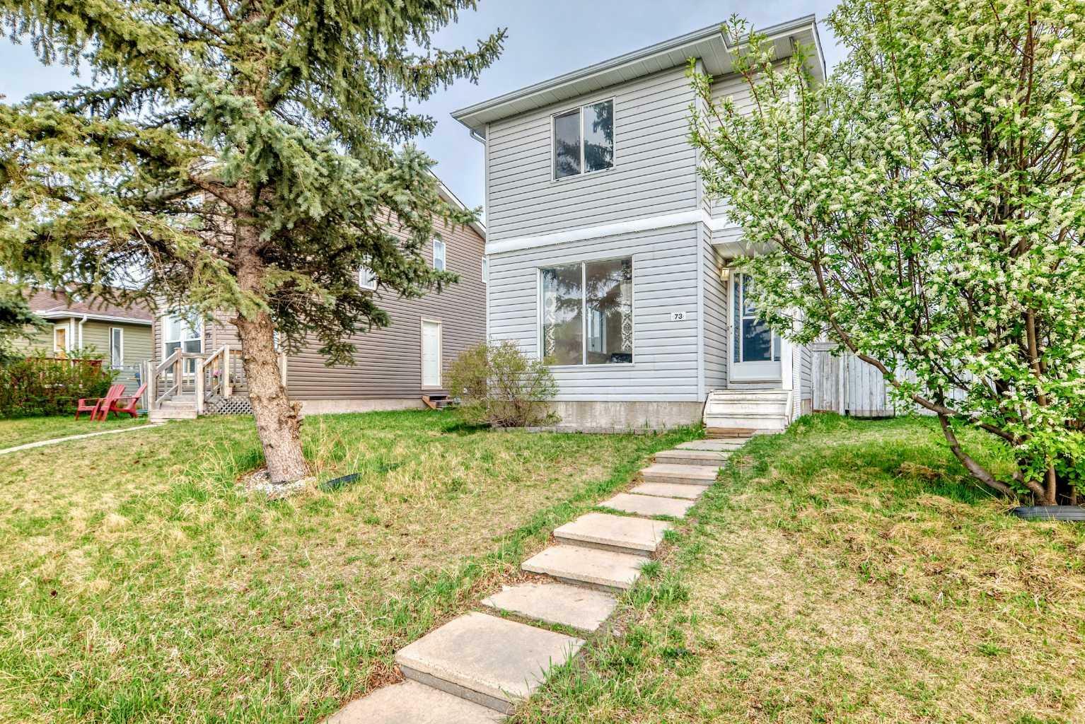 Property Photo: 73 Taradale Drive NE AB T3J 3E4