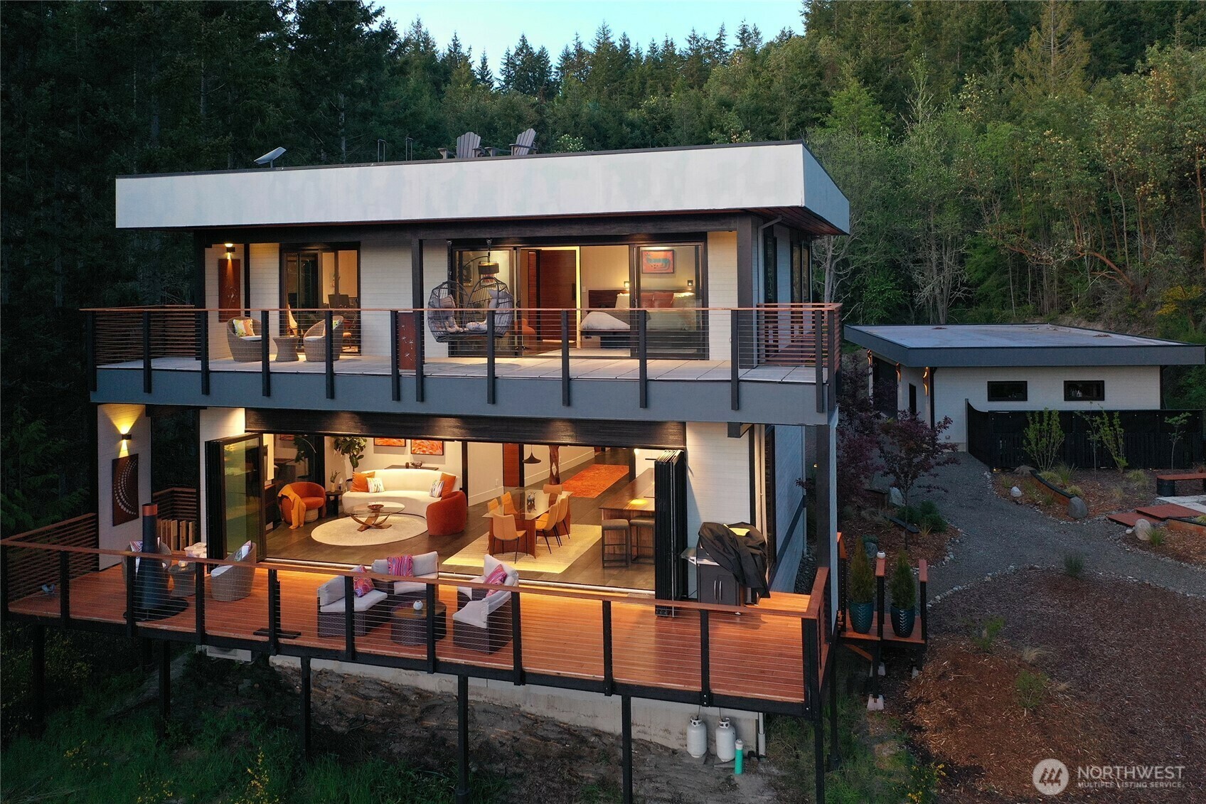 Property Photo: 440 Lane De Chantal WA 98368