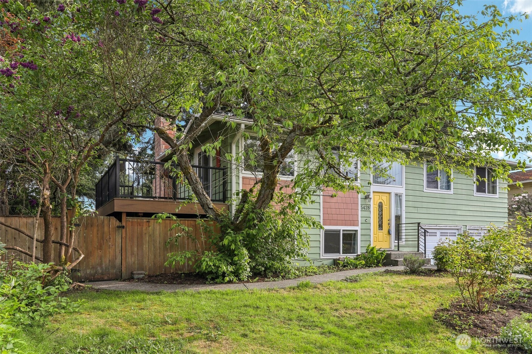 Property Photo: 5428 SW 172nd Street SW WA 98037