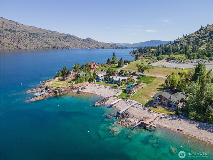 17124 S Lakeshore Road  Chelan WA 98816 photo