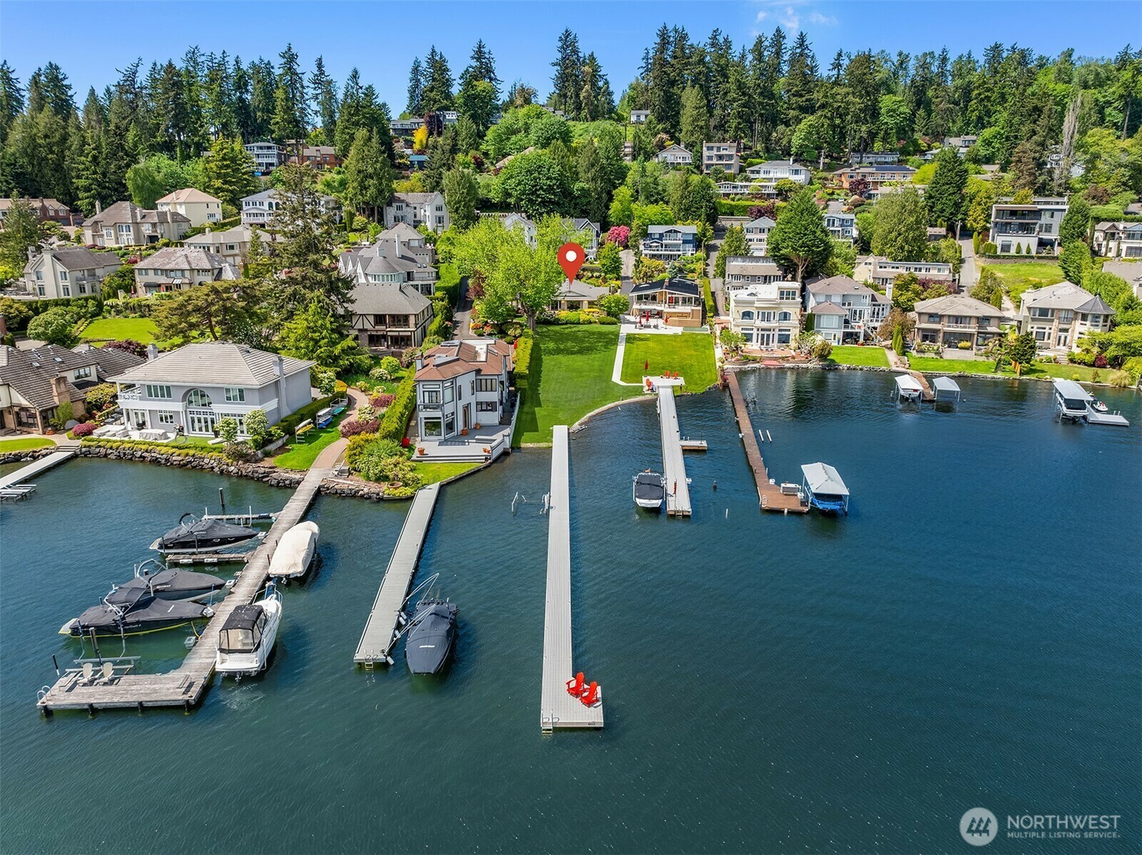 Property Photo: 8515 NE Juanita Drive WA 98034