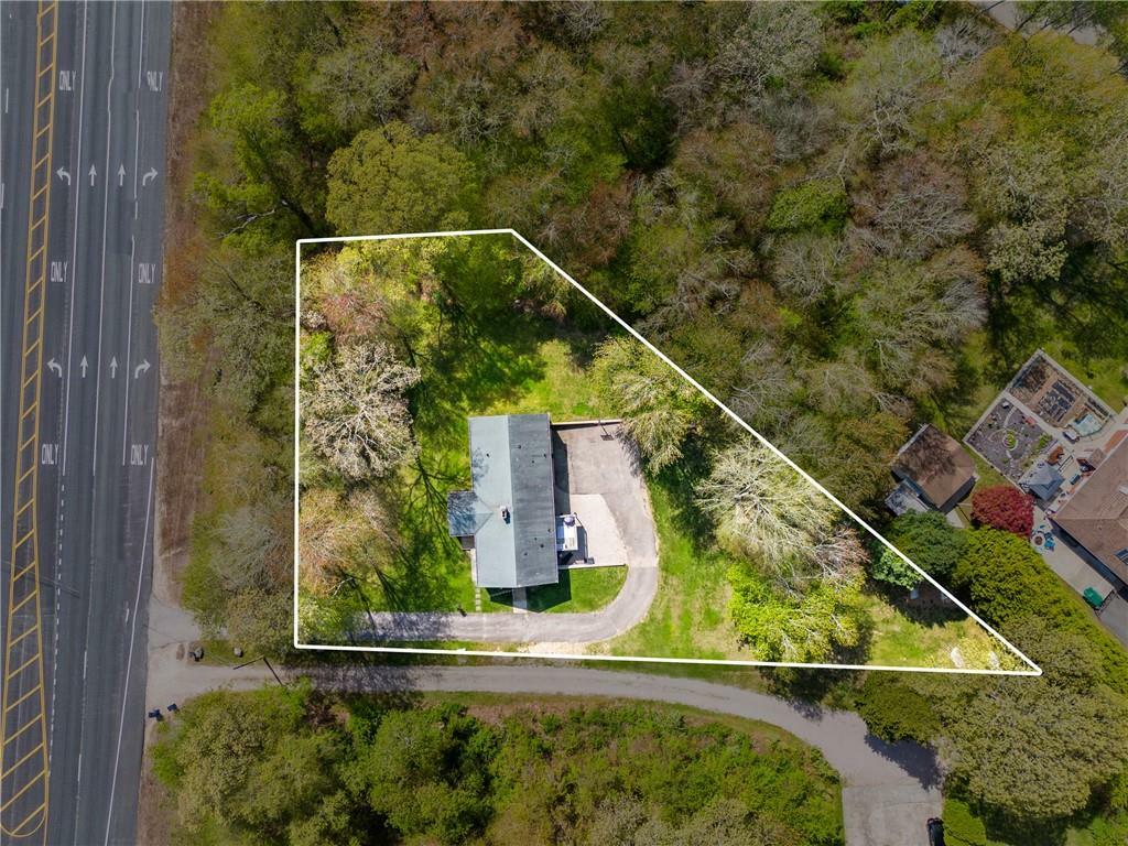 Property Photo: 304 Post Road RI 02891