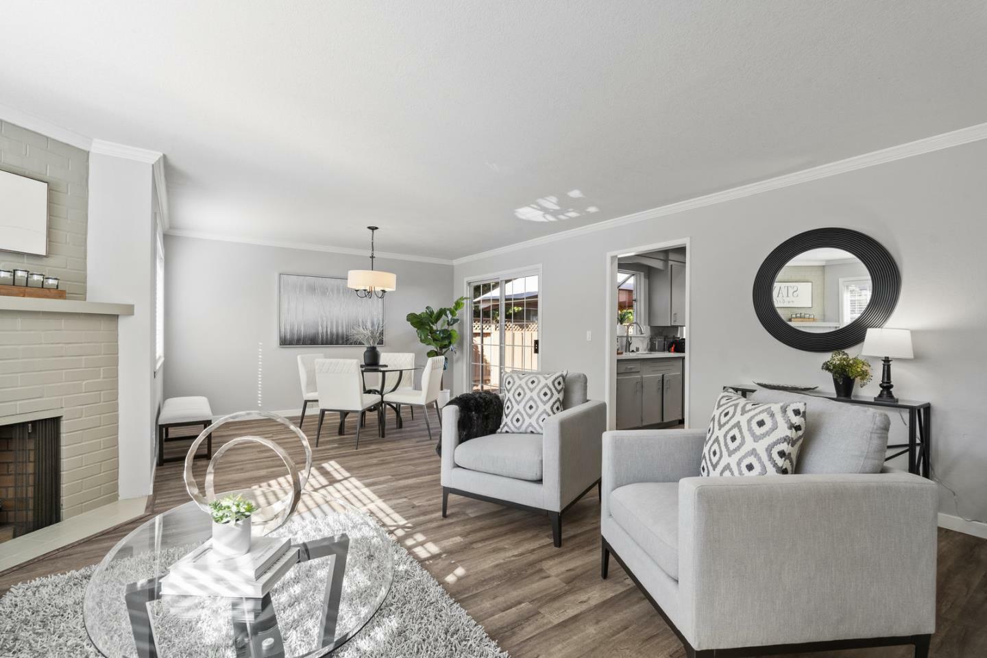 Property Photo: 1051 Dale Avenue CA 94040