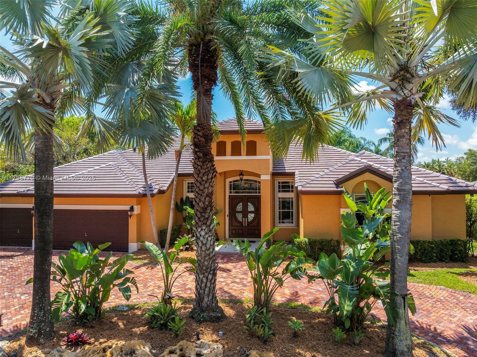 8268 SW 172nd Terrace  Palmetto Bay FL 33157 photo