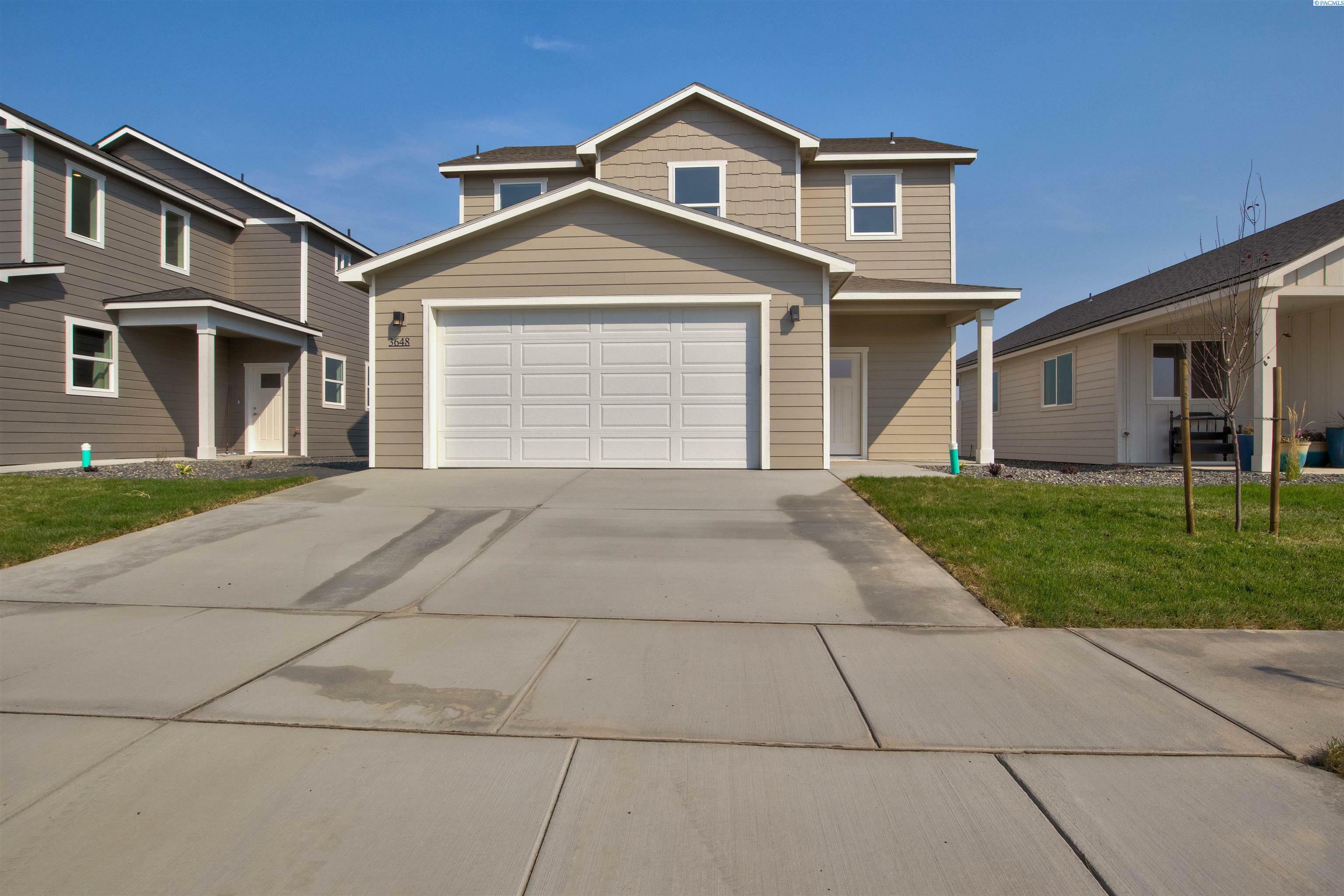 Property Photo: 3551 Stardust St WA 99342