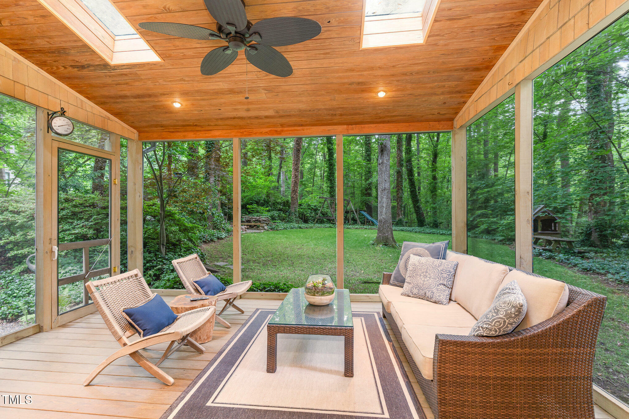 Property Photo: 12709 Timberlane Court NC 27613