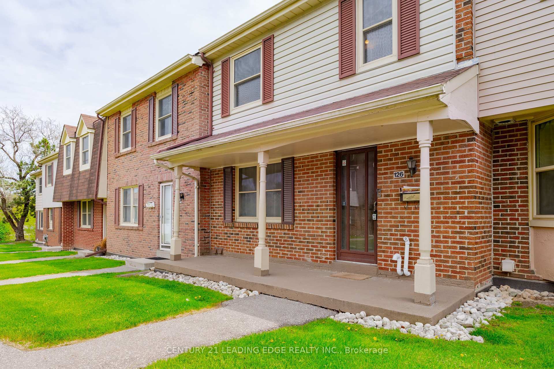 Property Photo: 91 L'Amoreaux Drive 126 ON M1W 2J8