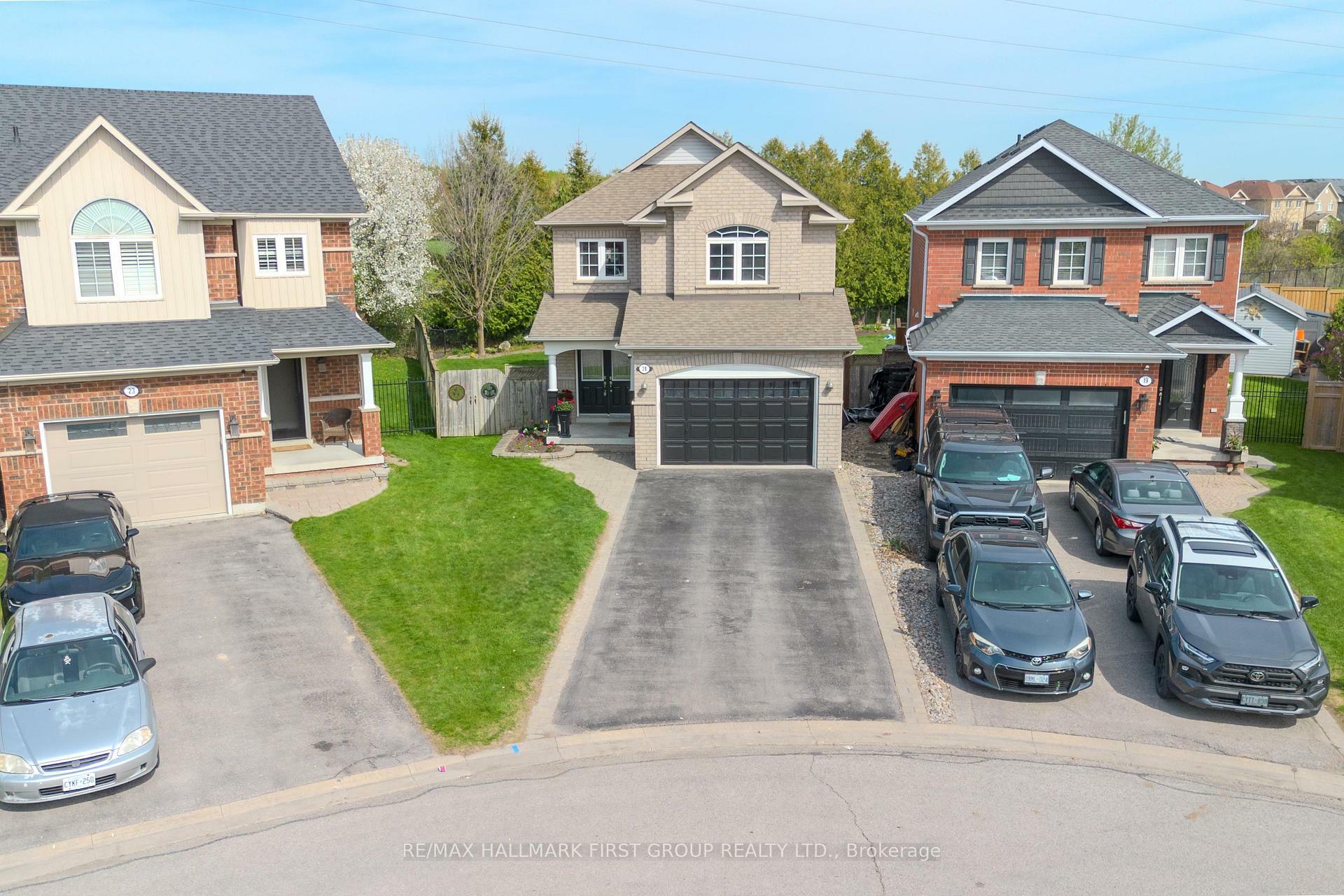 Property Photo: 21 Arlston Court ON L1R 3C2