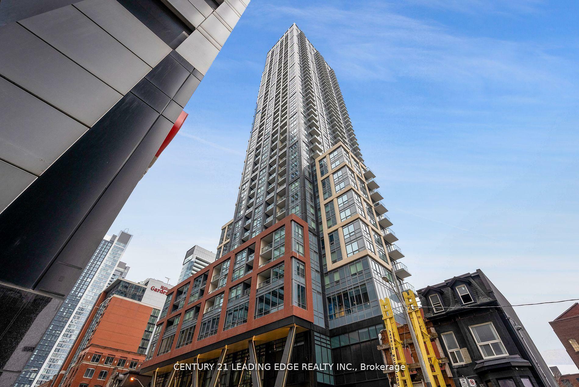 Property Photo: 108 Peter Street 506 ON M5V 0W2