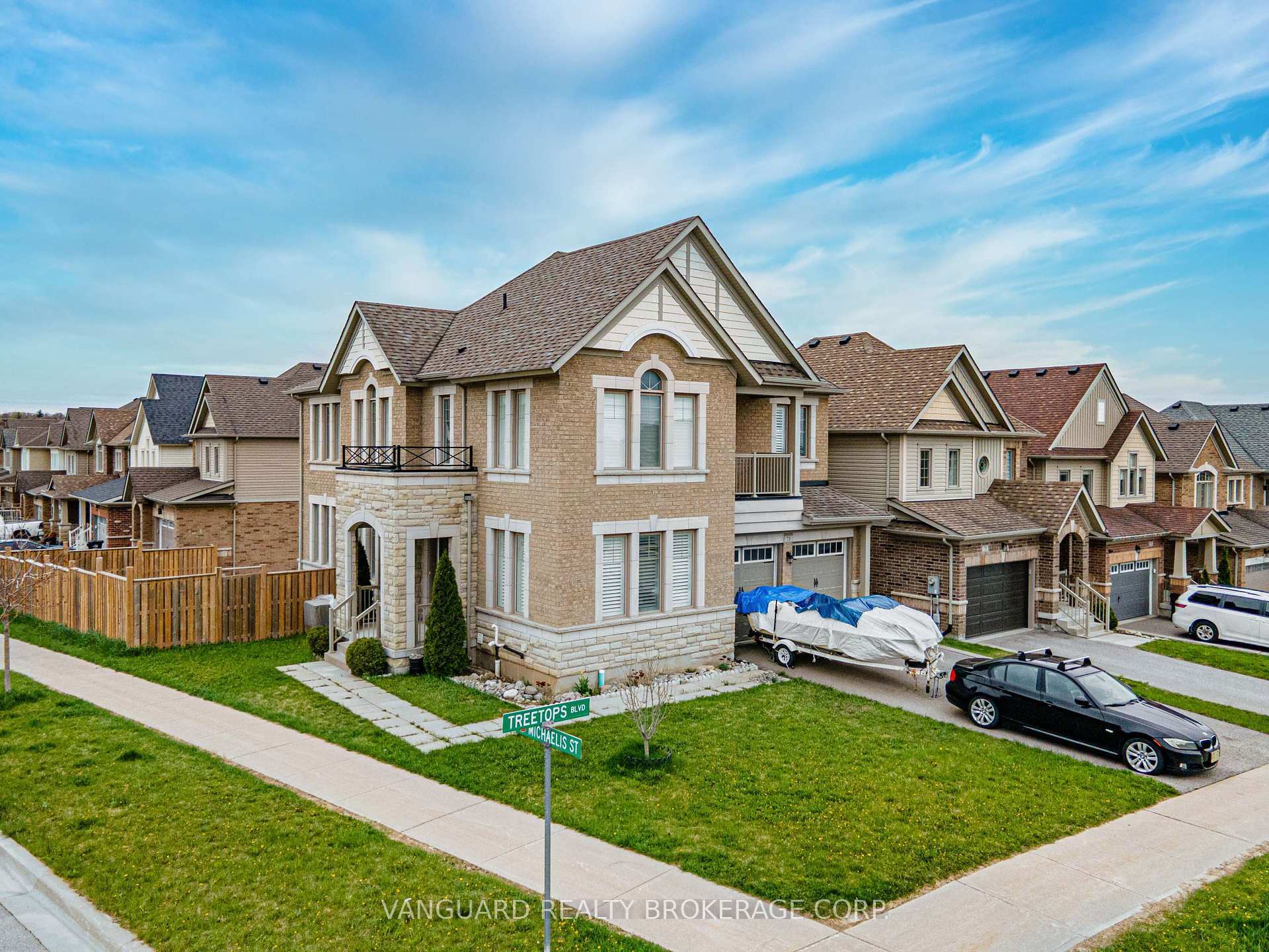 Photo de la propriété:  75 Treetops Boulevard  ON L9R 0L8 