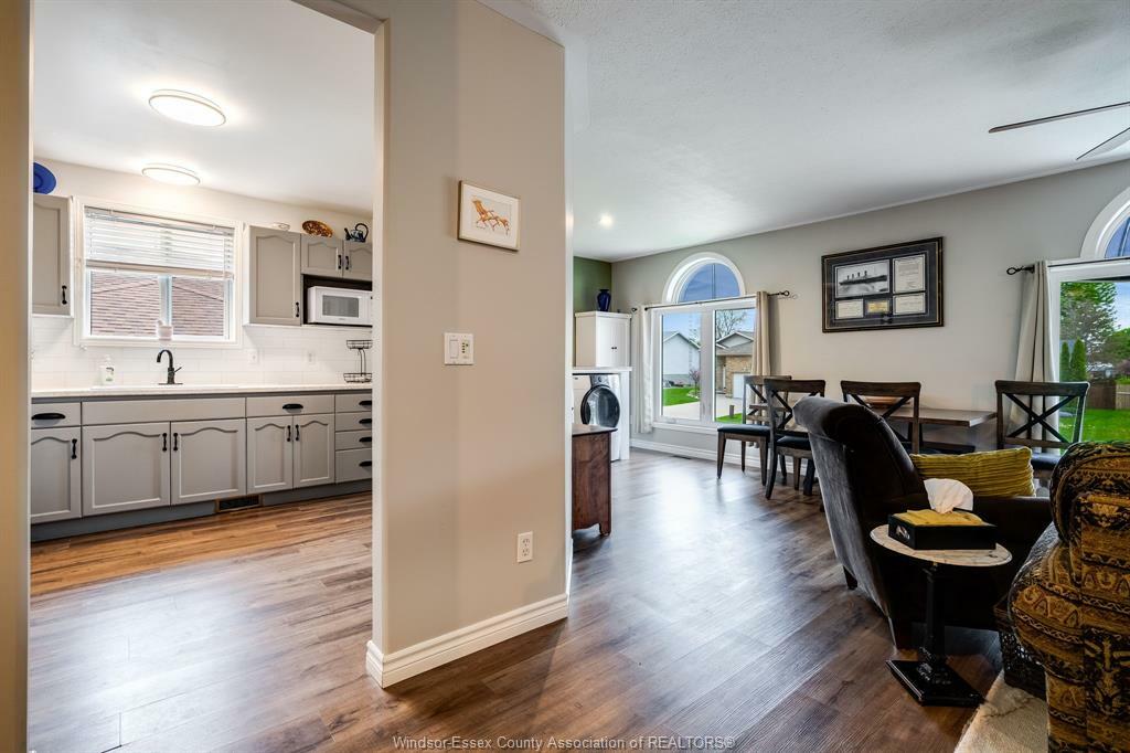 Property Photo: 252 Wellington Street ON N0R 1G0