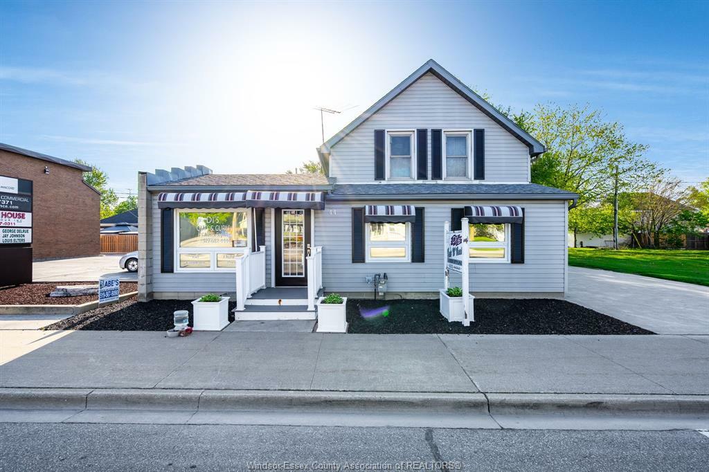 Property Photo: 44 Queen Street South ON N0P 2L0