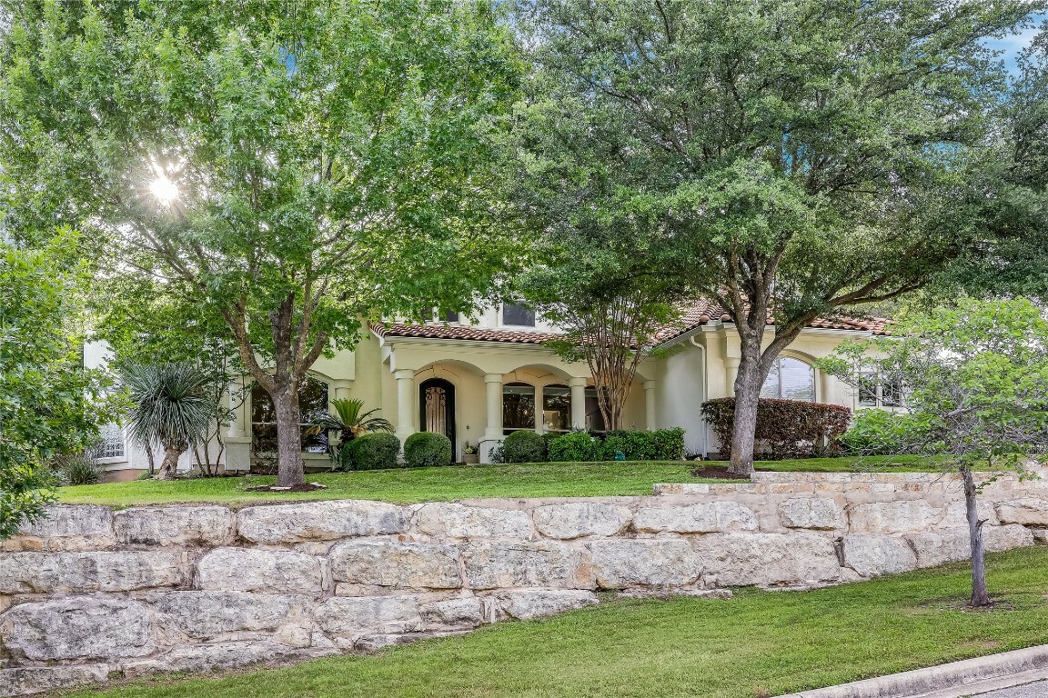 Property Photo: 2116 Demona Drive TX 78733