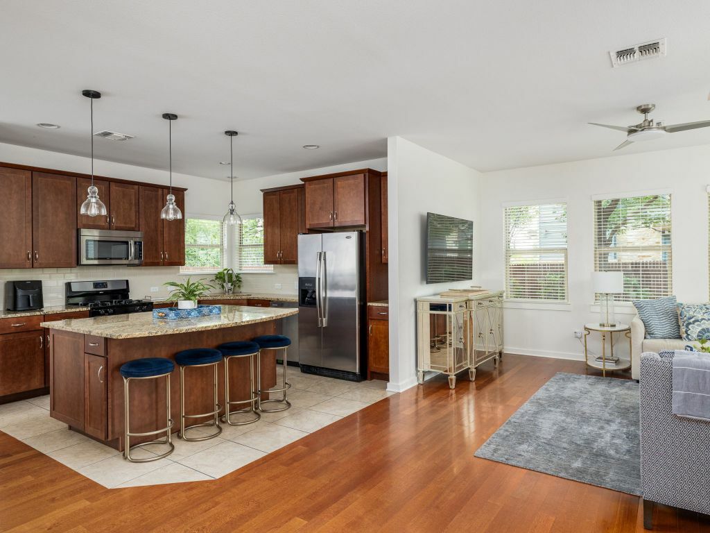 Property Photo: 1200 Marcy Street TX 78745