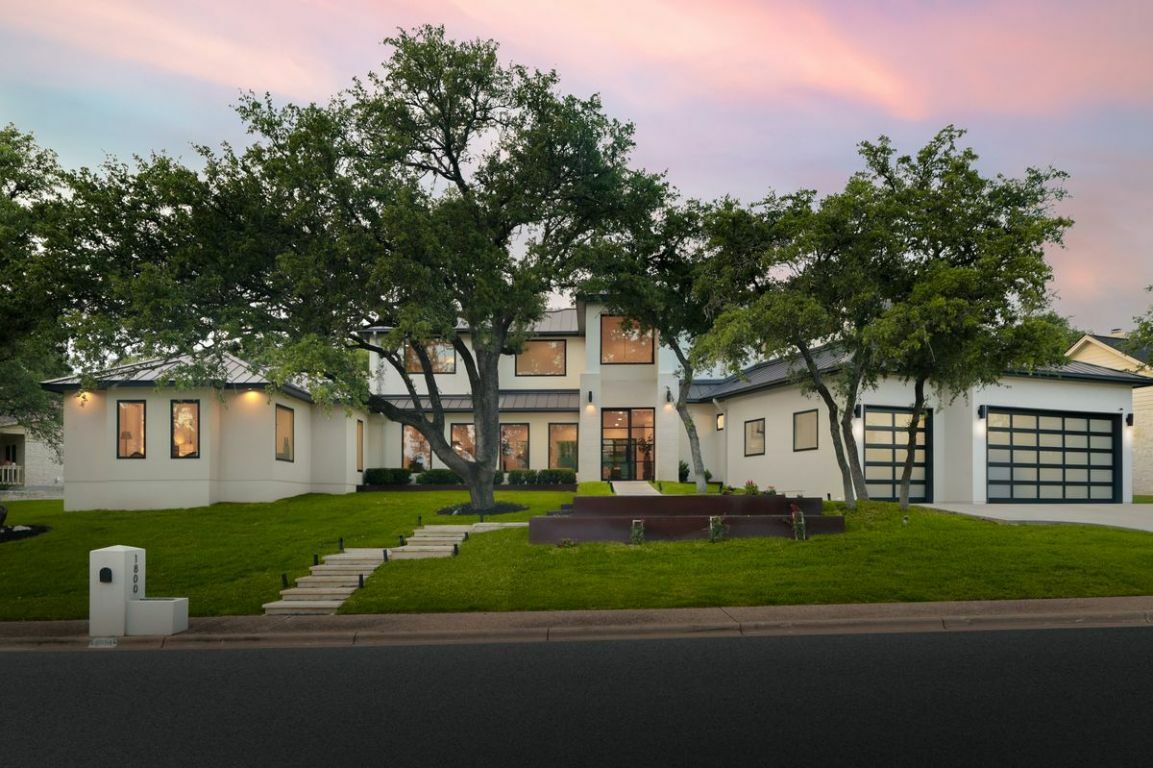 1800 Bay Hill Drive  Austin TX 78746 photo