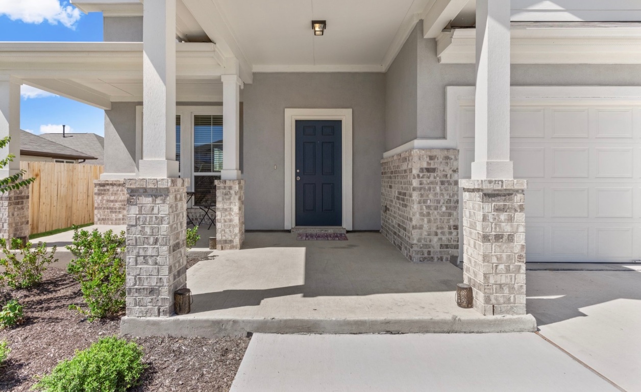 Property Photo: 246 Salt Springs Road TX 78640