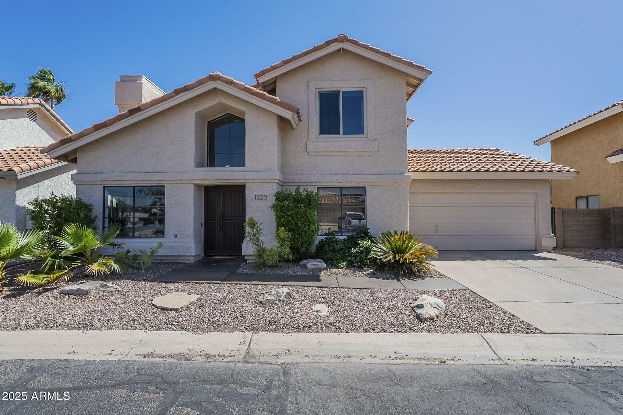 Property Photo: 1320 N Brittany Lane AZ 85233