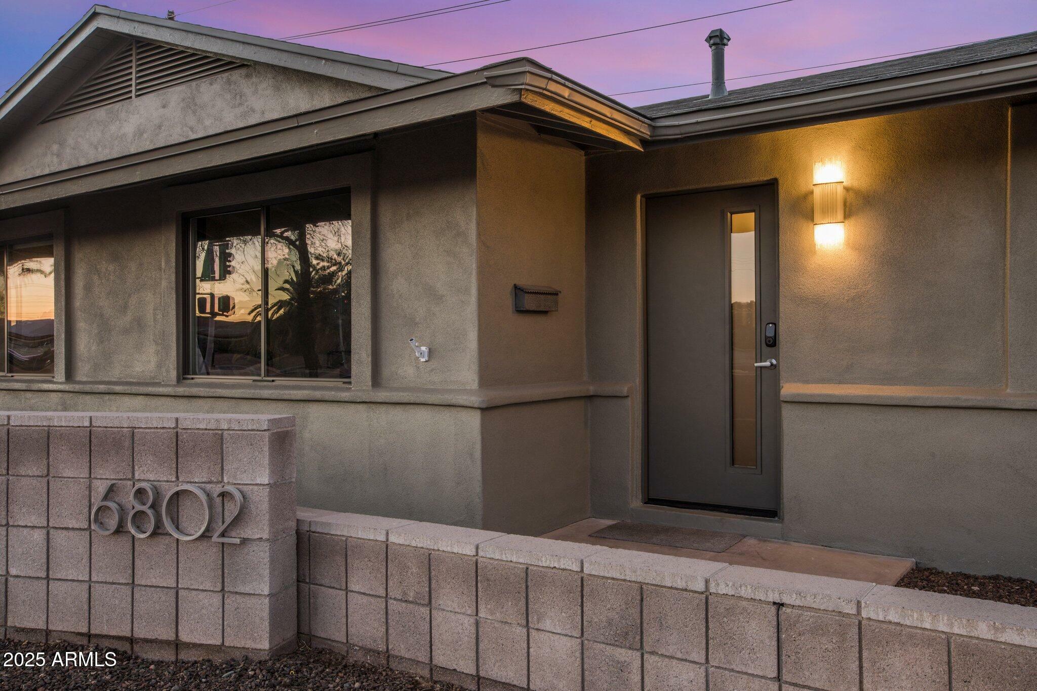 Property Photo: 6802 E Oak Street AZ 85257