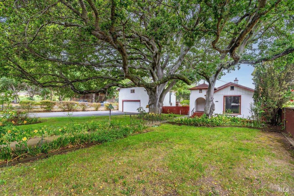 926 Glen Cove Road  Vallejo CA 94591 photo