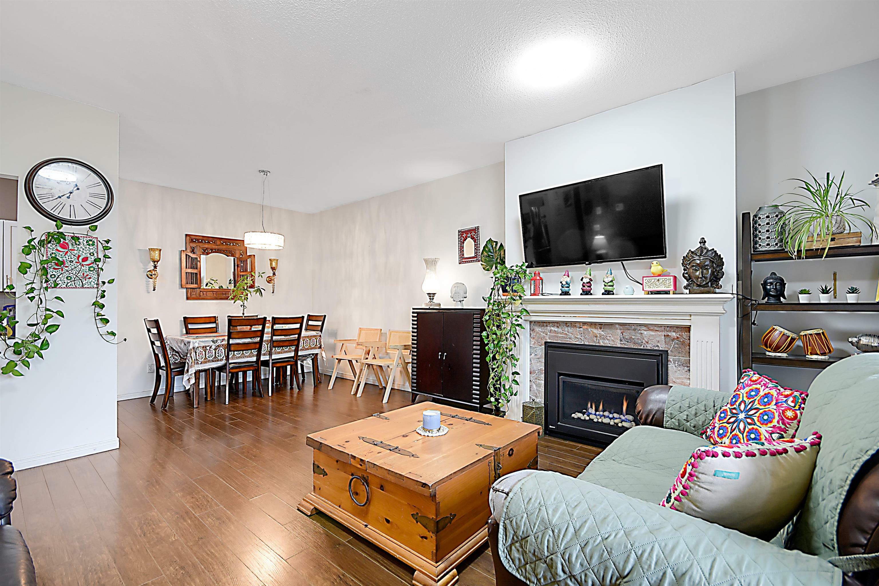 Property Photo: 13918 72 Avenue 118 BC V3W 0T4