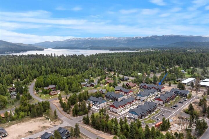 302 Broken Creek  McCall ID 83638 photo