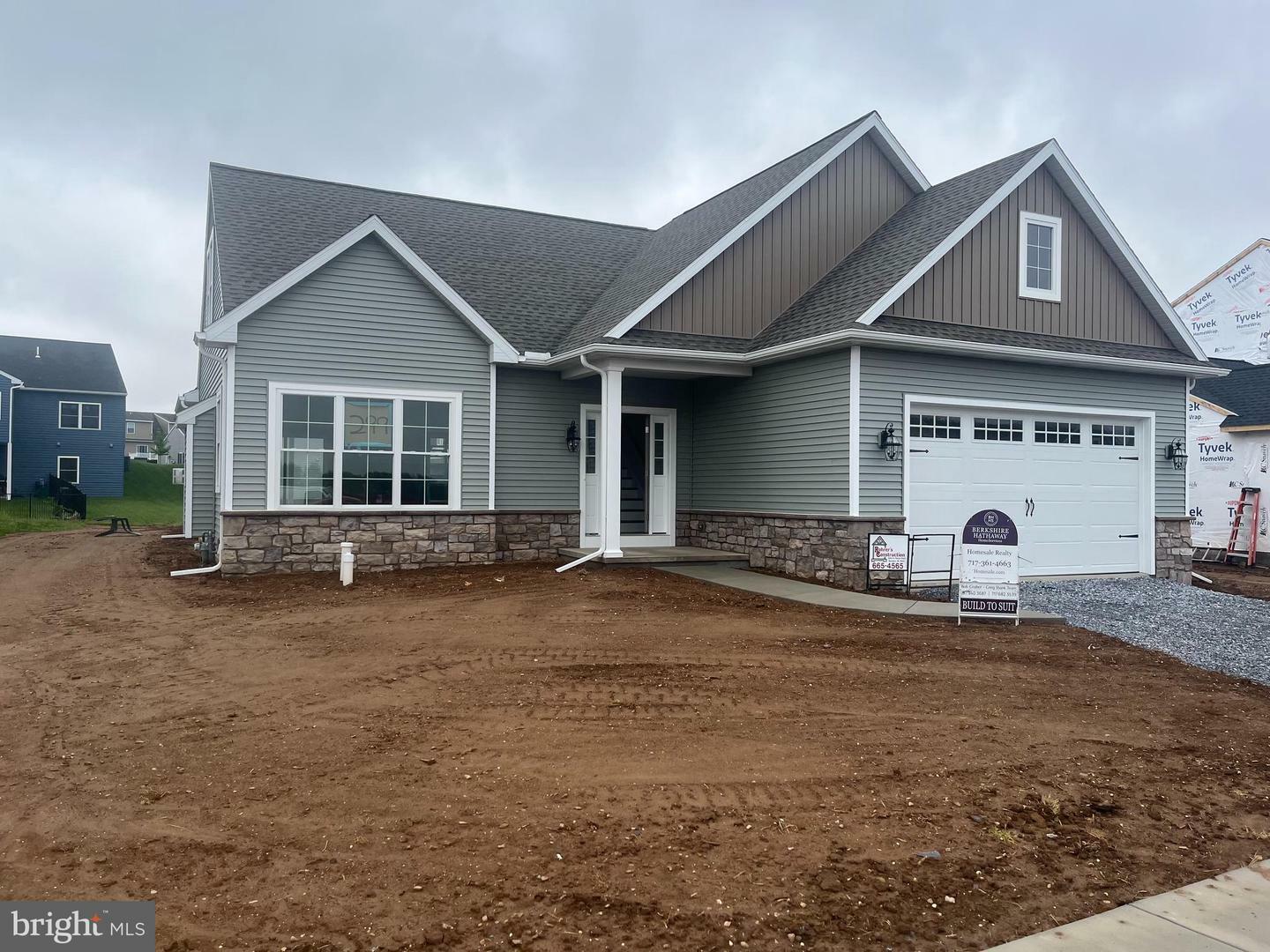Property Photo: 4 Marsh Run PA 17022