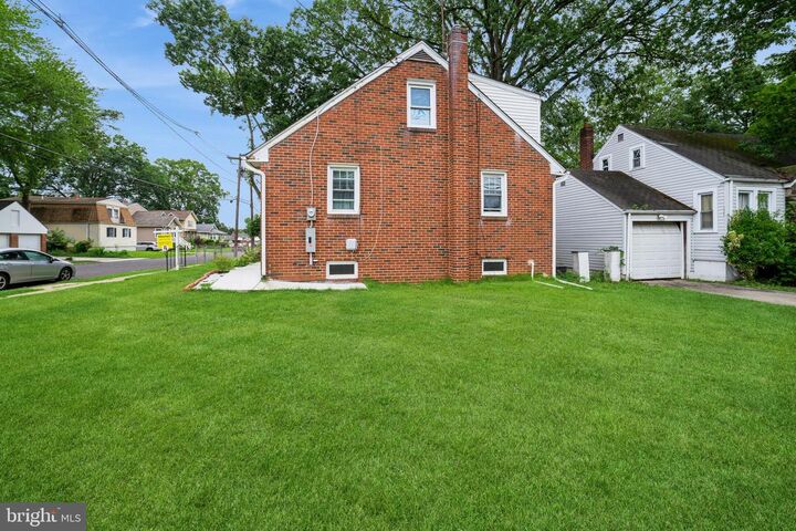 Property Photo:  5506 Wisteria Avenue  NJ 08109