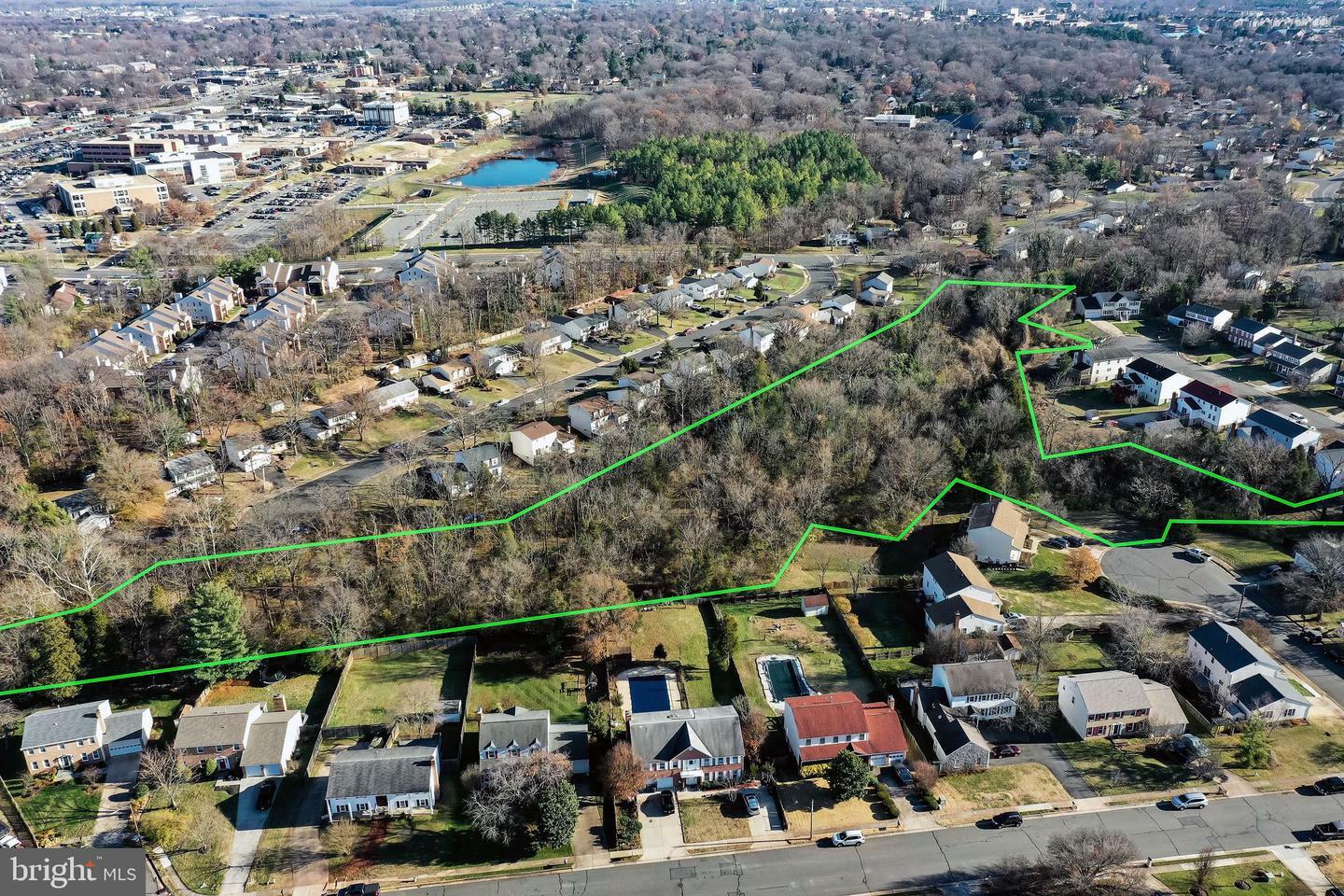 Property Photo: 10010 Willow Grove VA 20110