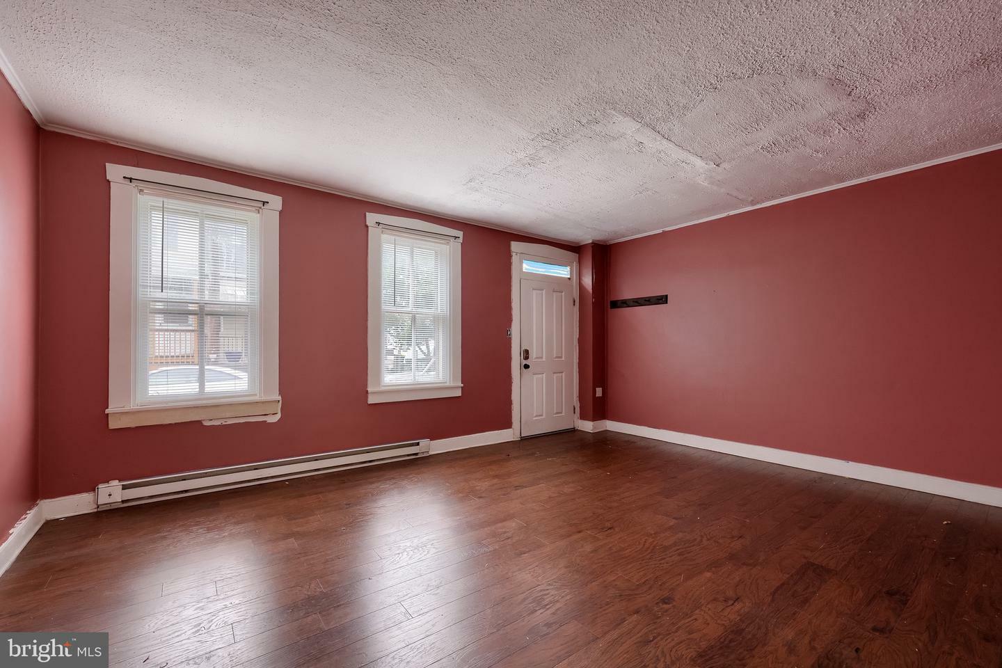 Property Photo: 736 High Street PA 17603