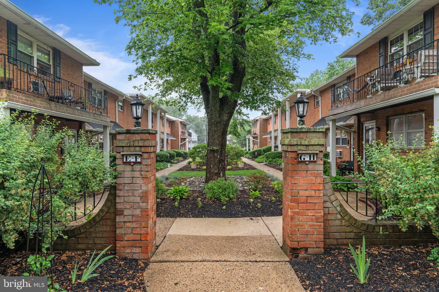 Property Photo: 340 Woodlawn Terrace NJ 08108