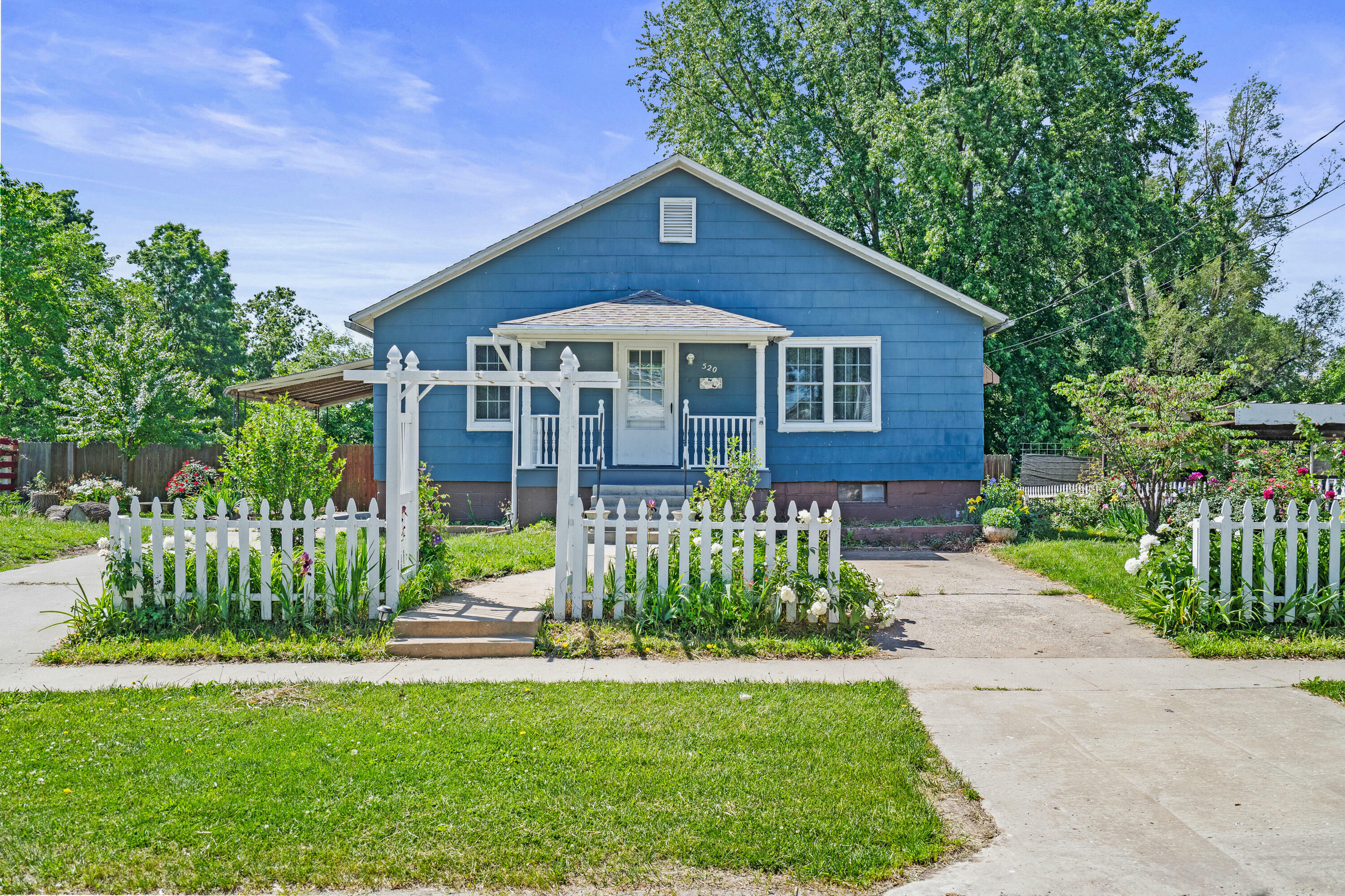 520 Taylor St  Moberly MO 65270 photo