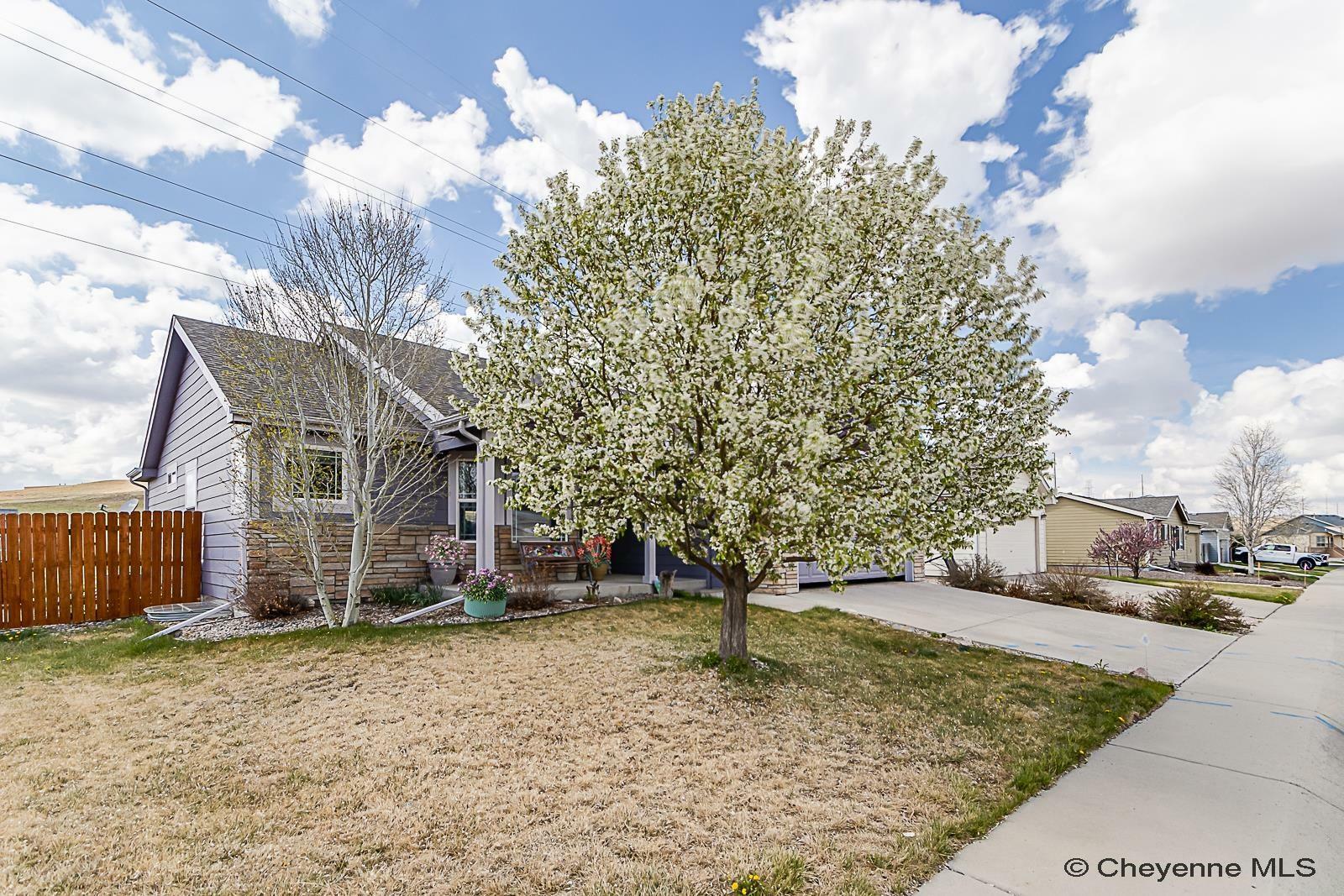 Property Photo: 1132 Concerto Ln WY 82007
