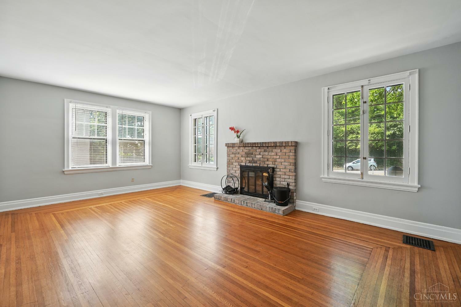 Property Photo: 746 Clinton Springs Avenue OH 45229