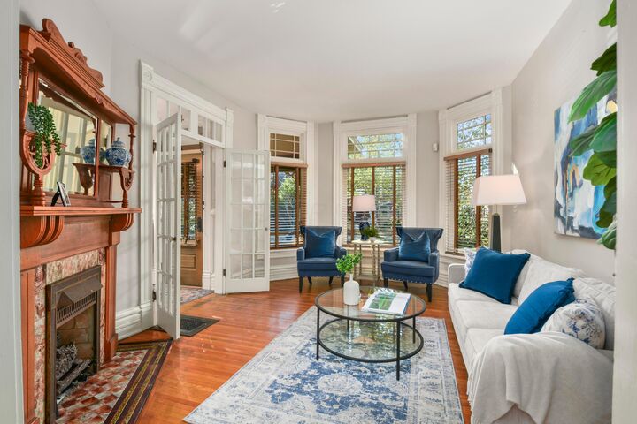 Property Photo: 1042 Neil Avenue OH 43201