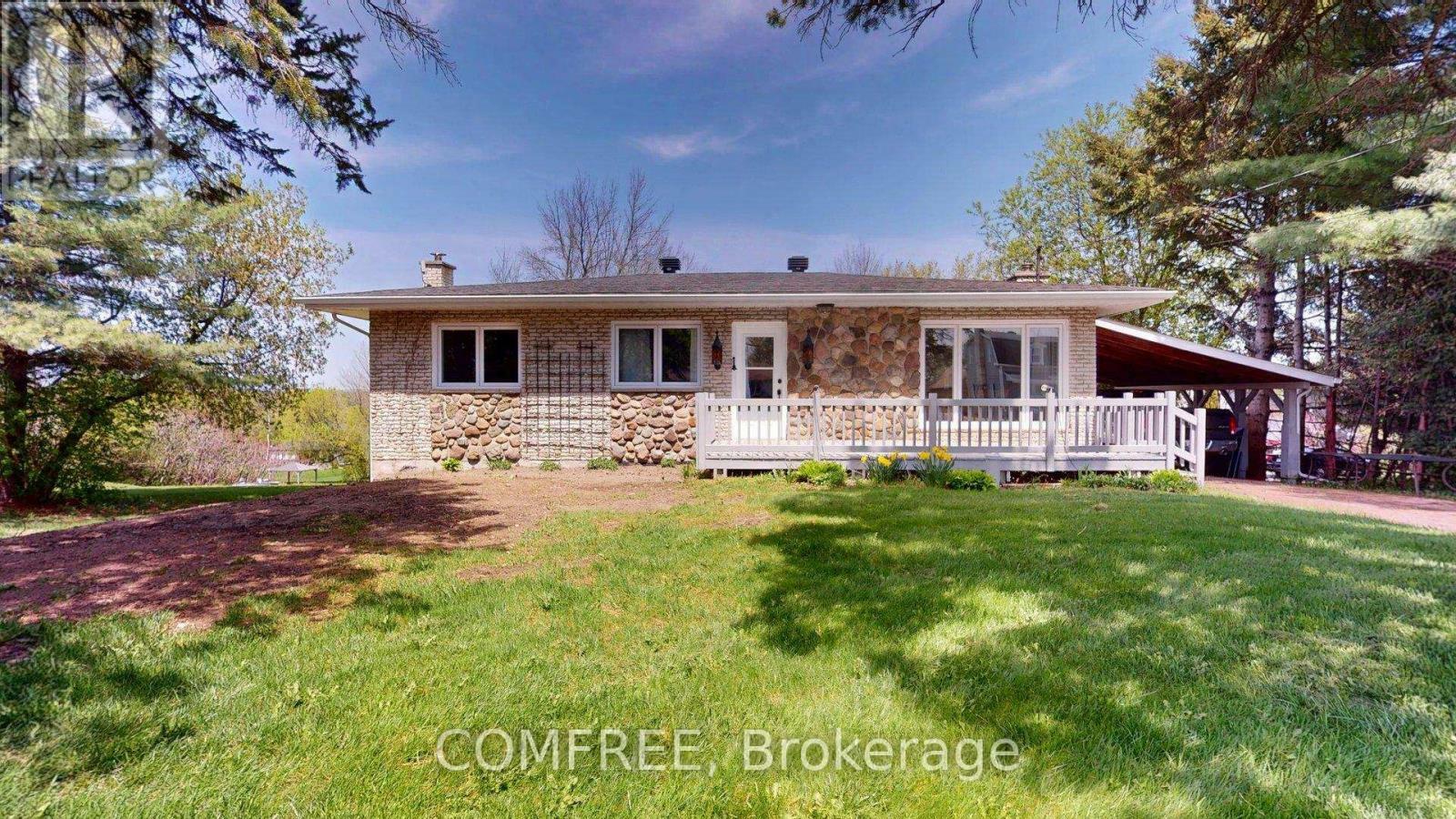 Property Photo: 2055 Principale Street ON K0B 1B0