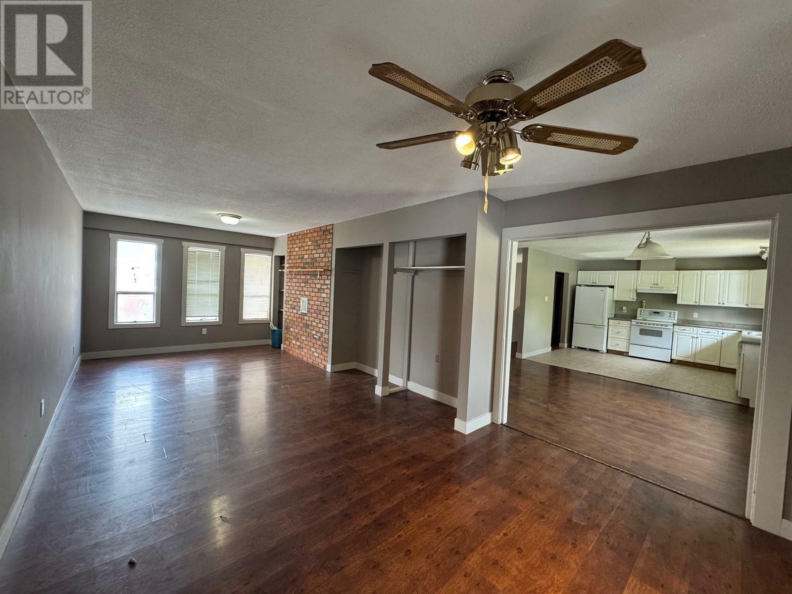 Photo de la propriété: 2387 Clapperton Avenue BC V1K 1A2