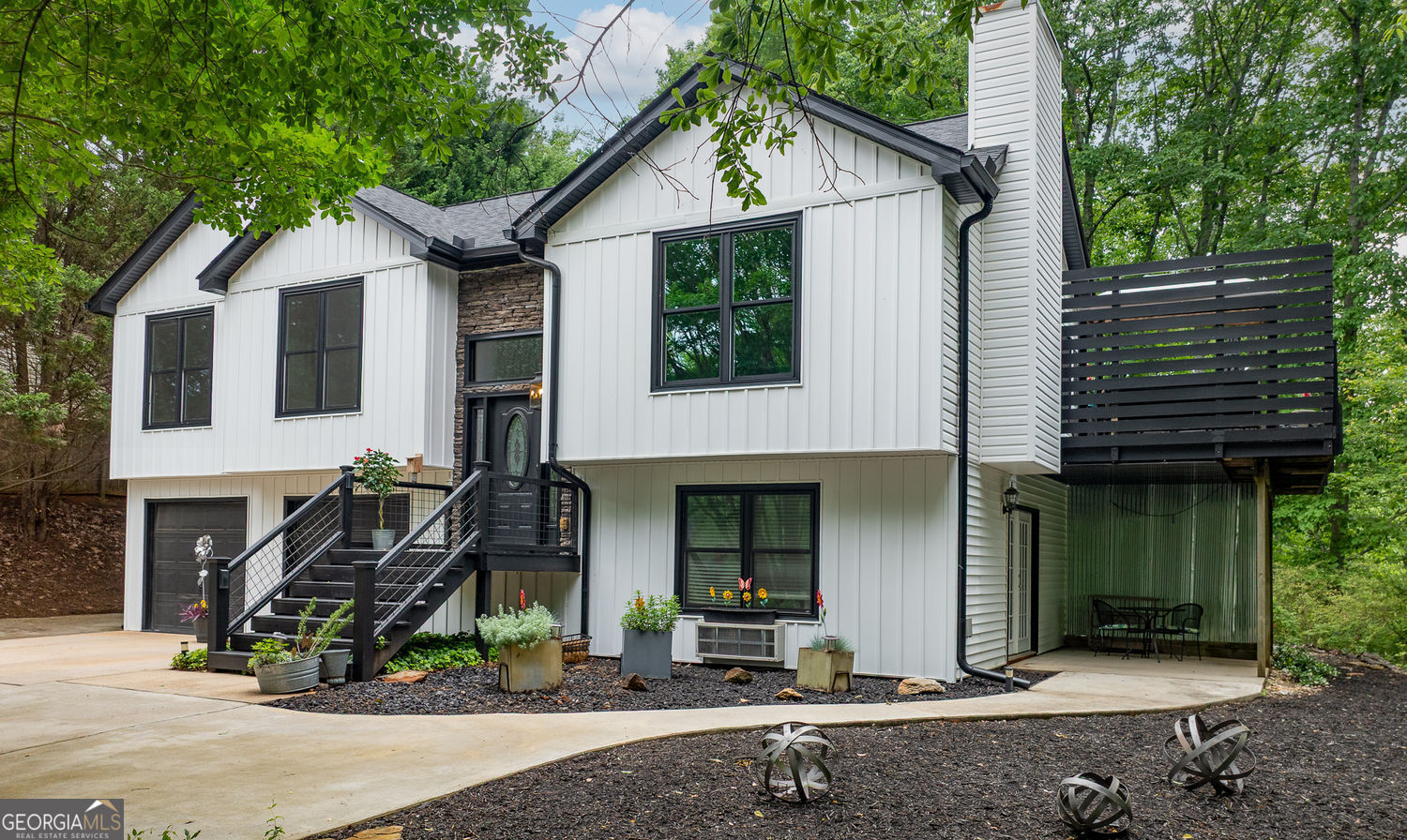 Property Photo: 3989 Echo Point GA 30542