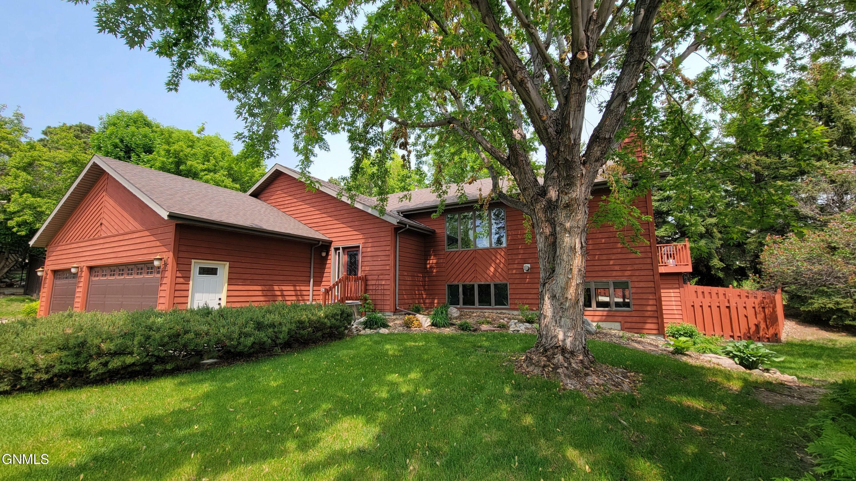 Property Photo: 128 Cherry Lane ND 58503