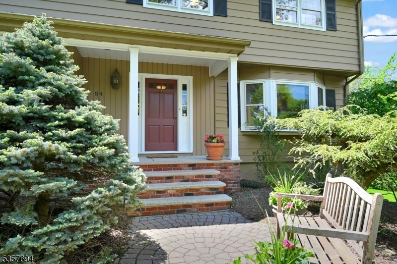 Property Photo: 84 Chuckanutt Dr NJ 07436