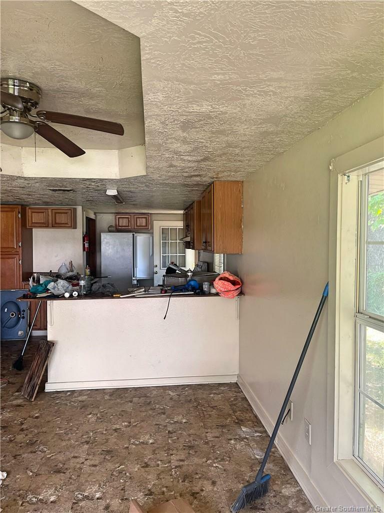 Property Photo: 1008 6th Avenue LA 70601