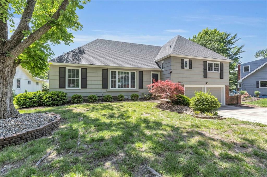 Property Photo:  6609 W 100th Street  KS 66212 