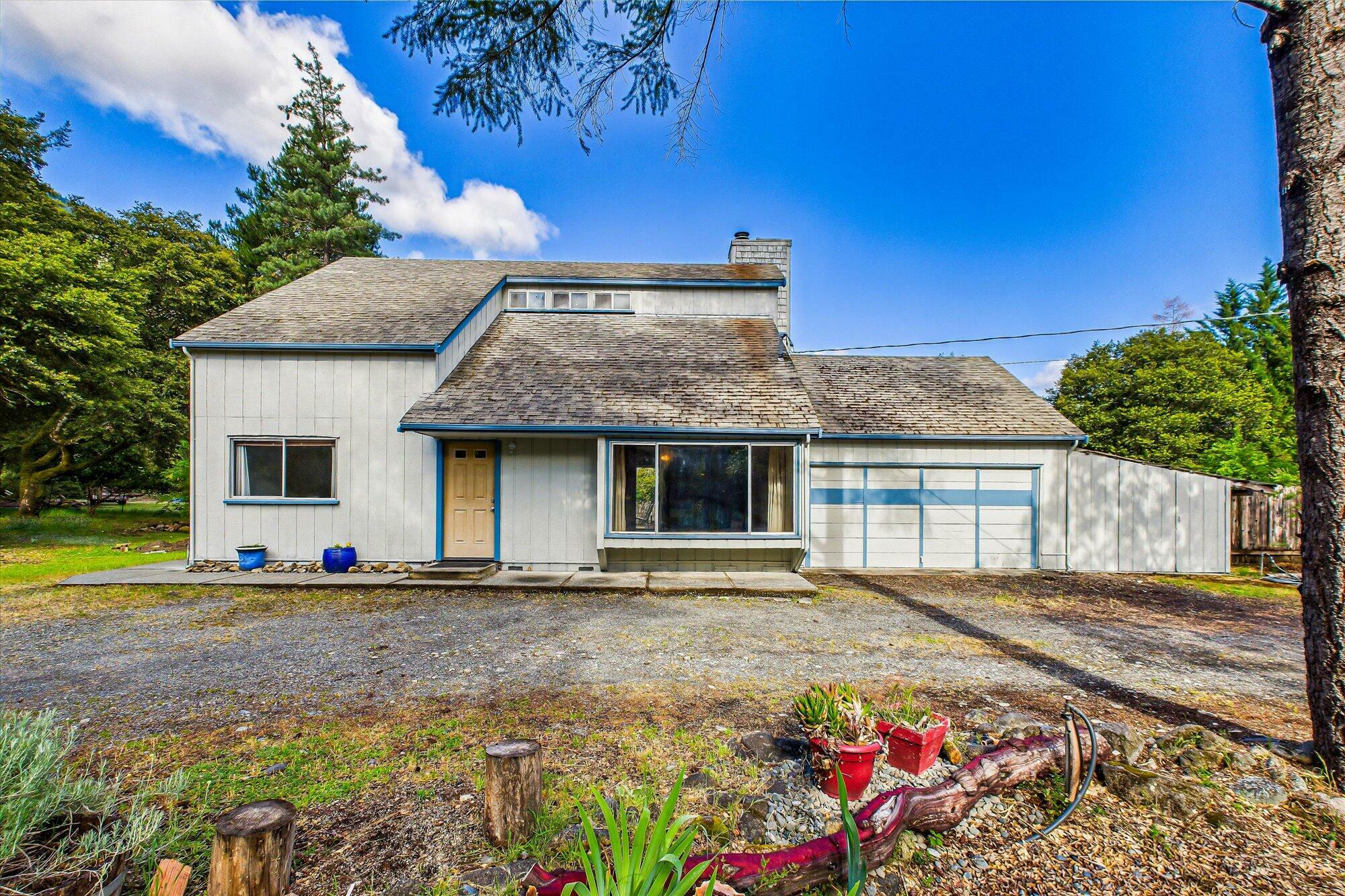 Property Photo: 91 Chinquapin Road CA 95527