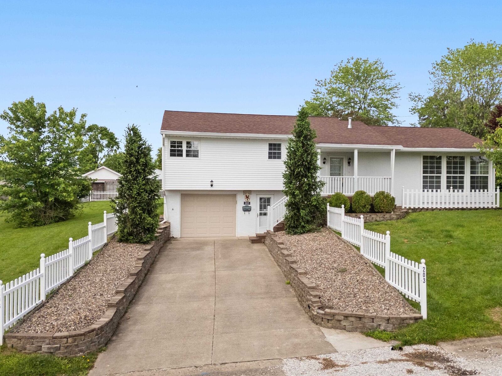 Property Photo:  203 Melrose Drive  WV 25526 