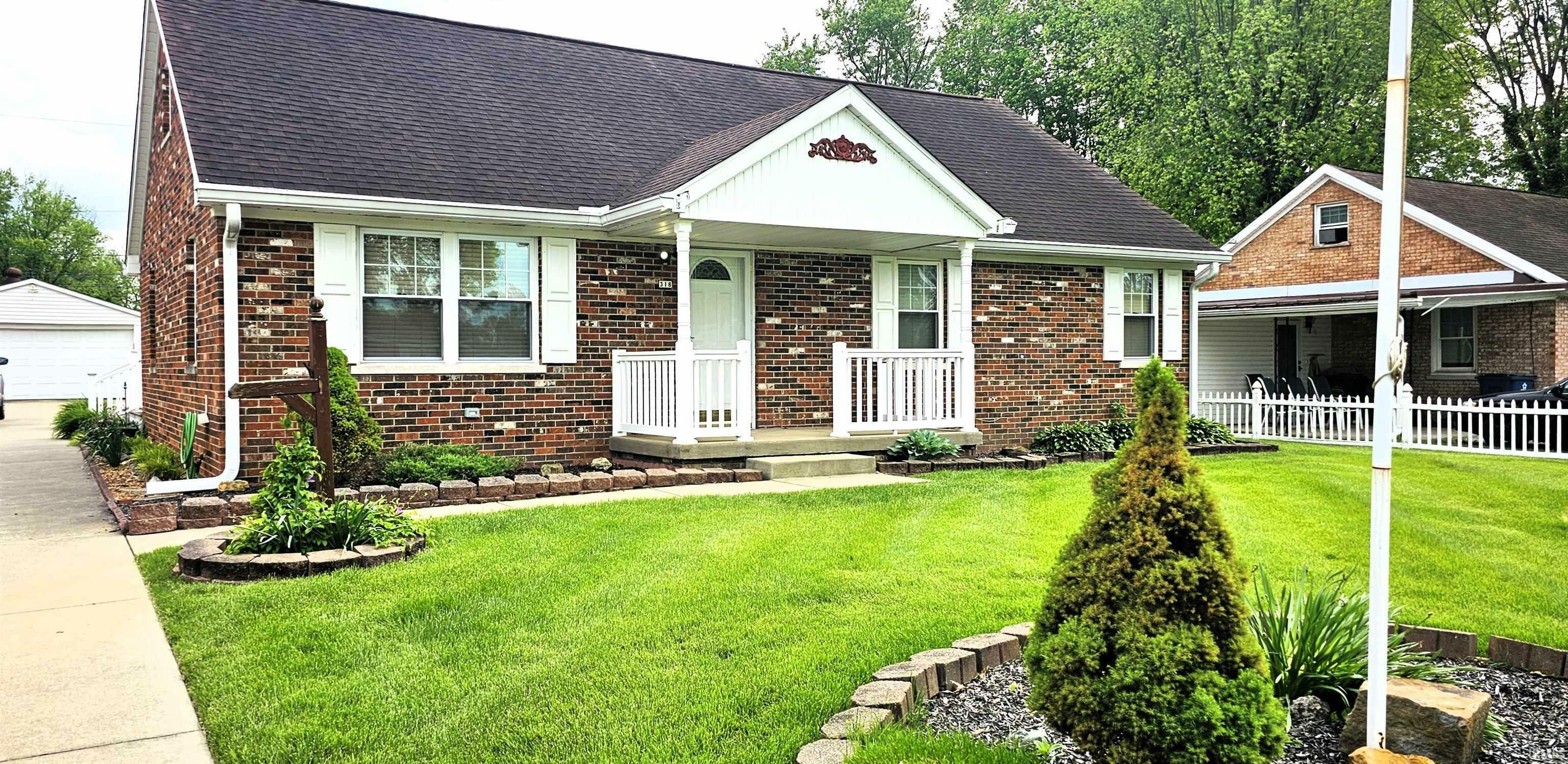 Property Photo: 318 W Jefferson Street IN 47610