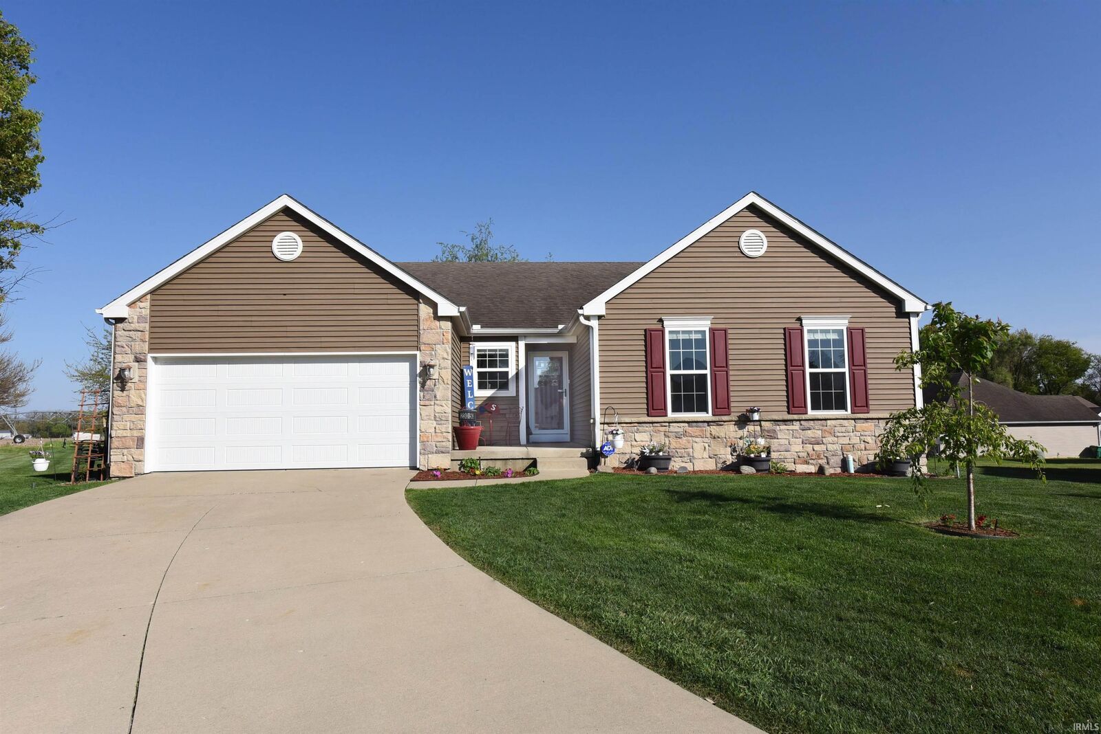 Property Photo: 23050 Allerton Drive IN 46628