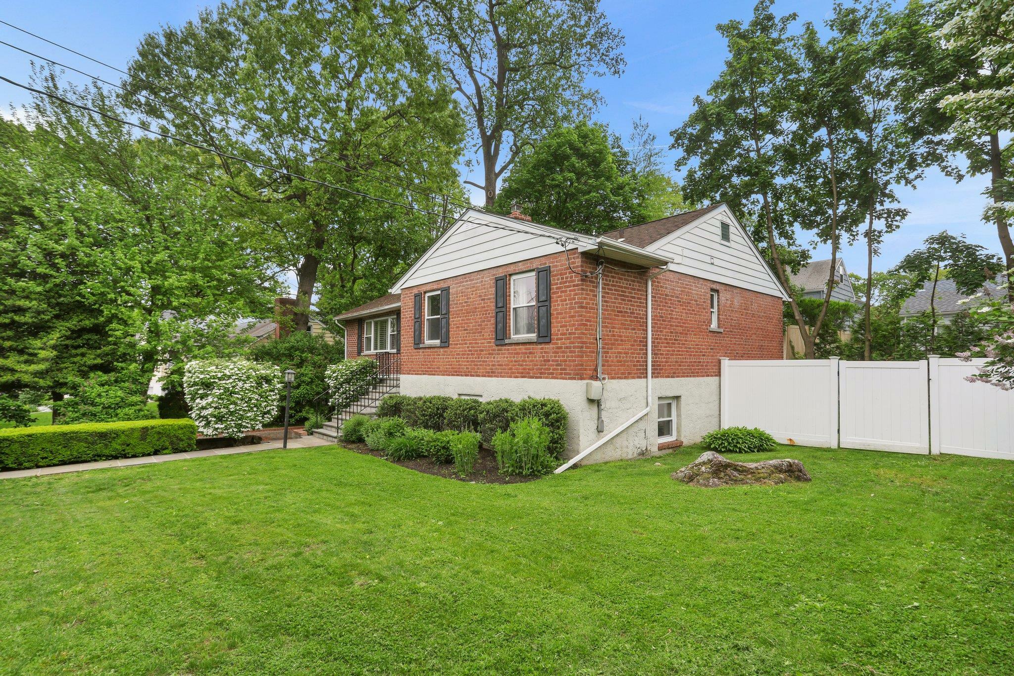 Property Photo: 2042 Palmer Avenue NY 10538