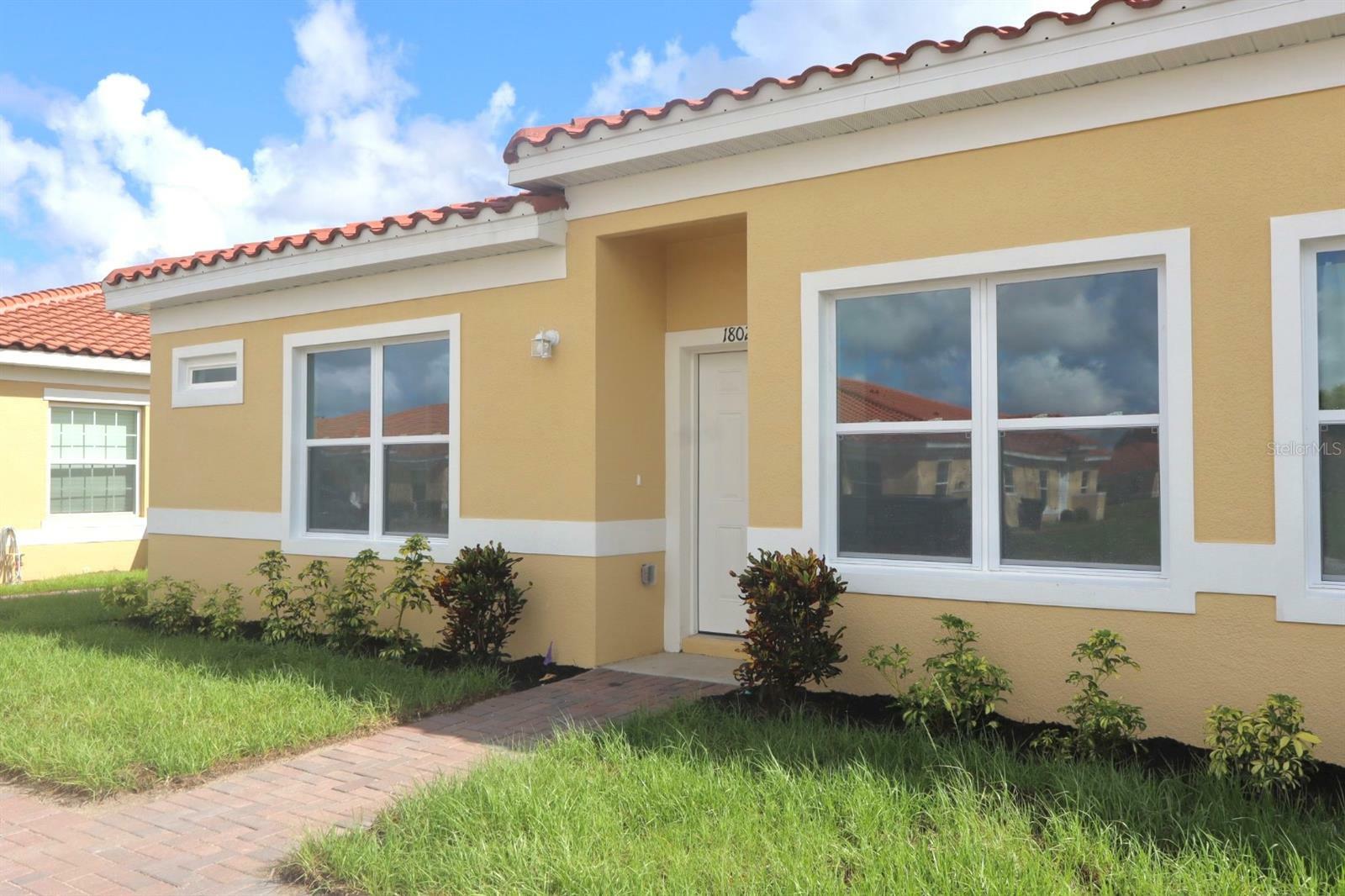 Property Photo: 1800 Coriander Drive FL 34759