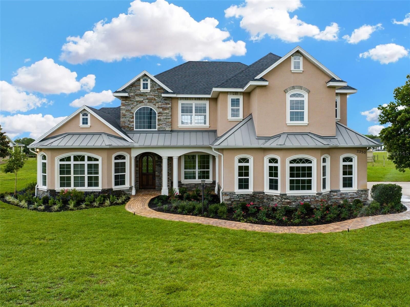 Property Photo: 2350 Bradbury Road FL 33844